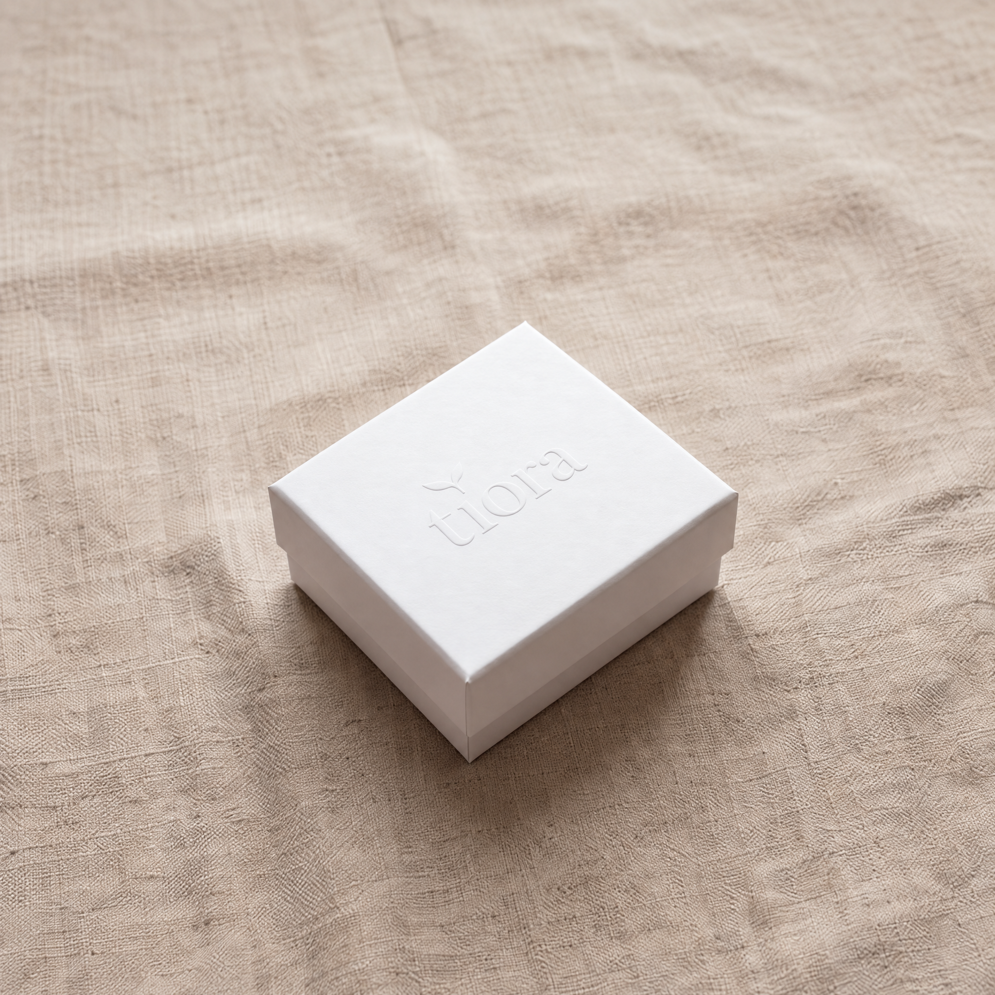 Tiora archive box